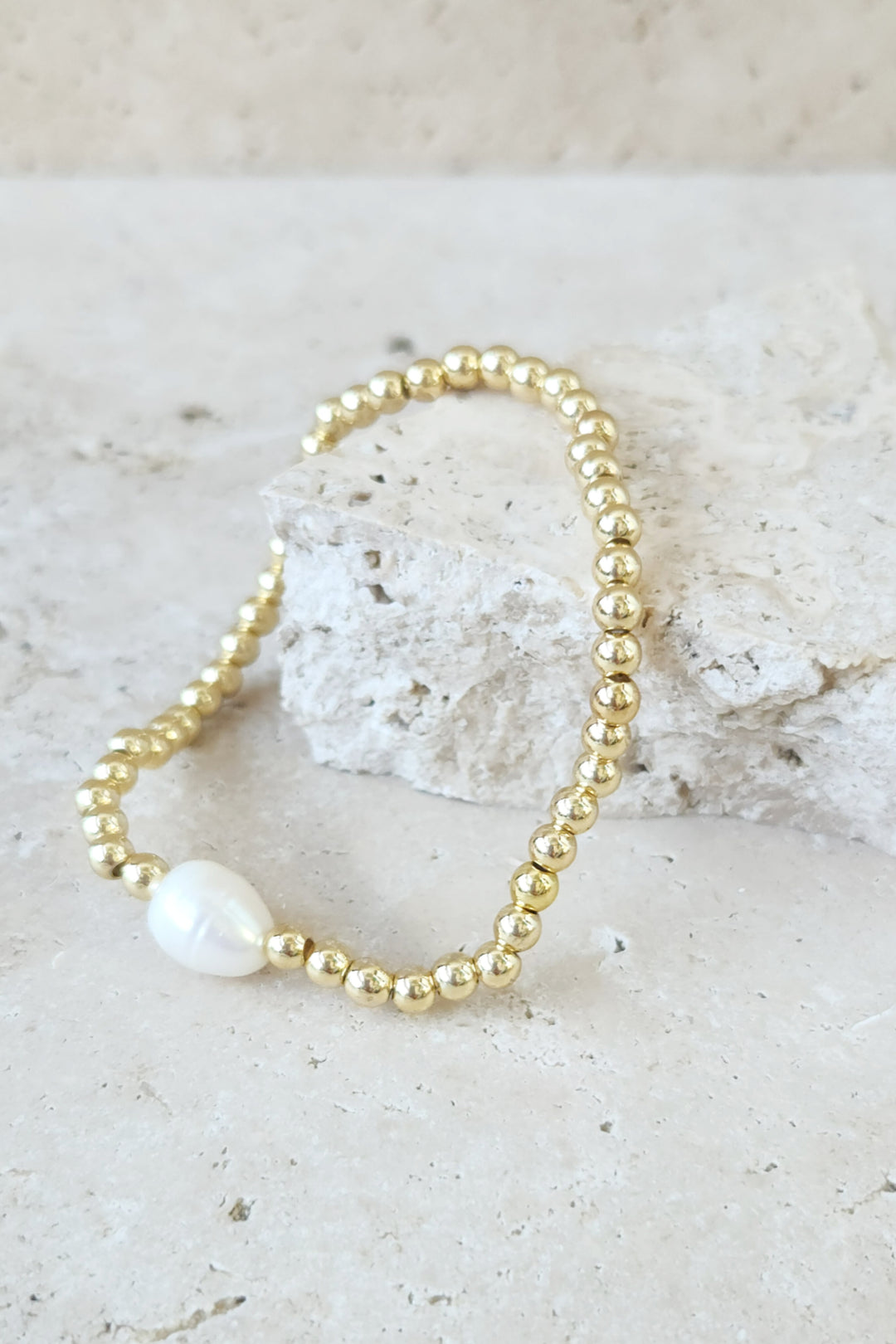 Single Pearl Stretch Bracelet