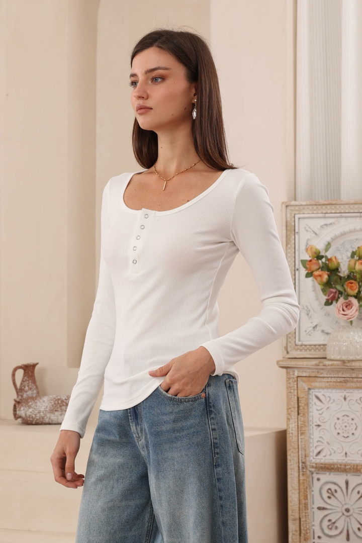 Snap Front Top - Mabel and Woods