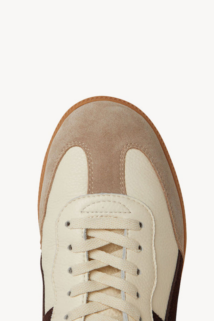 Crossroads Leather Sneaker - Ivory / Coffee