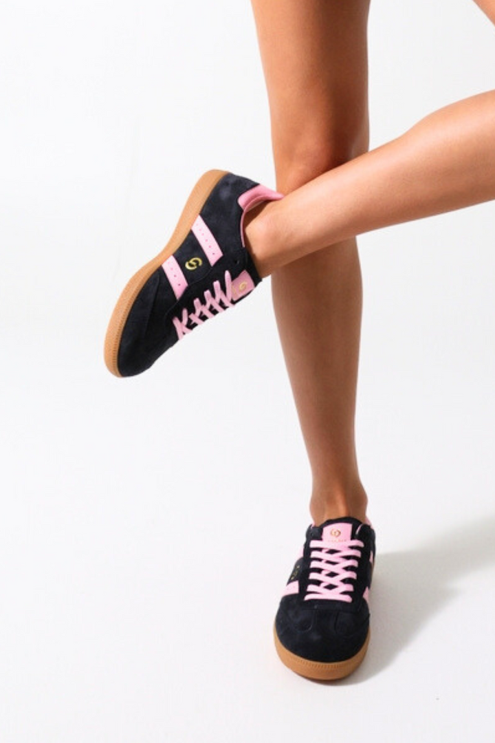 Parallel Suede Sneaker - Navy/Pink