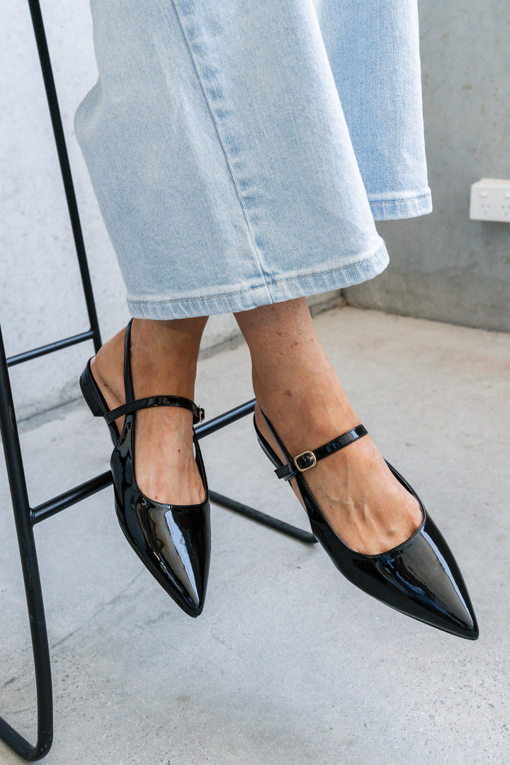 Hiatus Patent Flats - Black