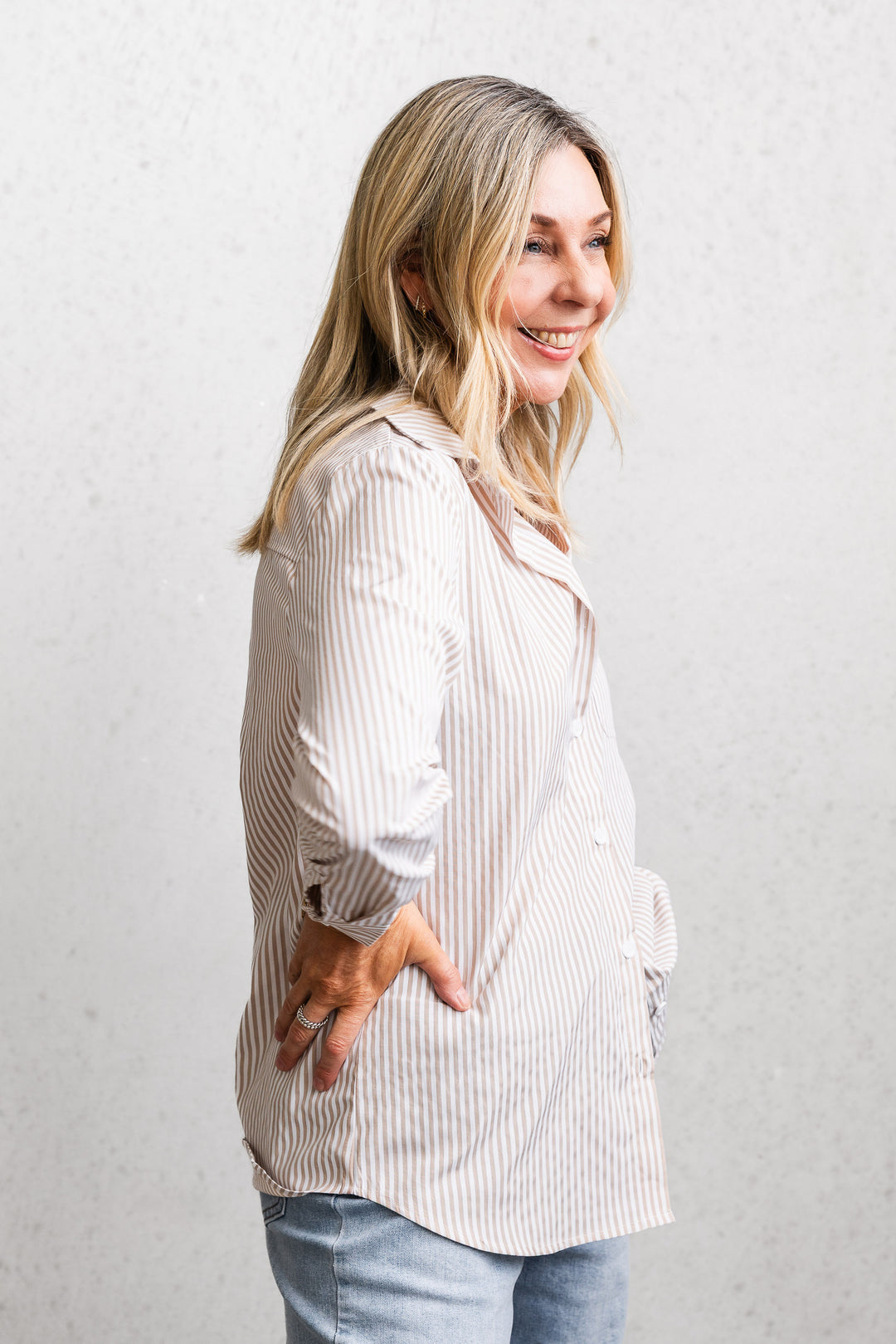 Classic Stripe Shirt - White / Beige