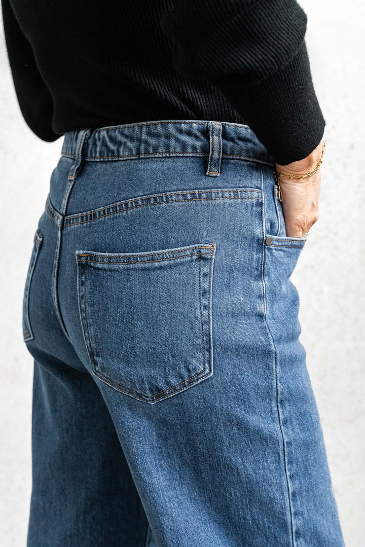 Anita Straight Leg Jean - Dark Wash