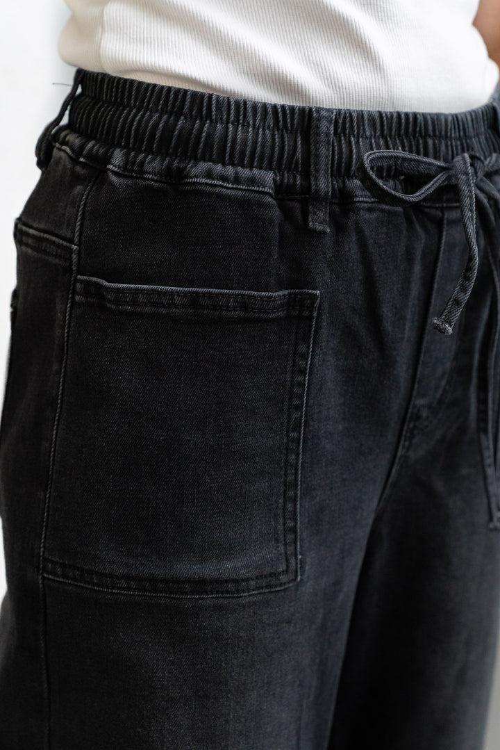 Barrel Jogger - Washed Black