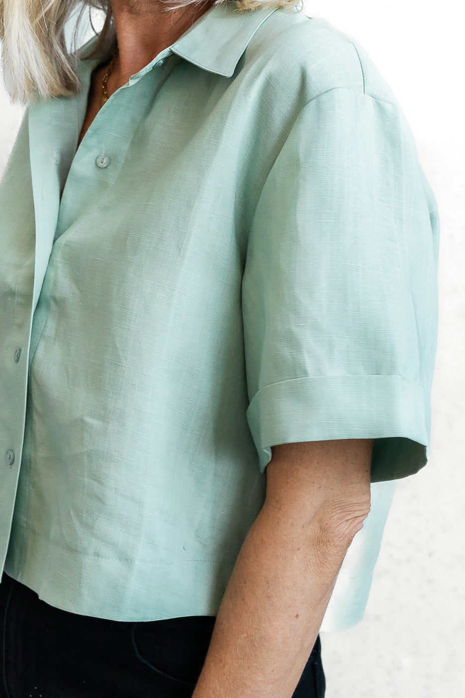 Crop Linen Shirt - Mint