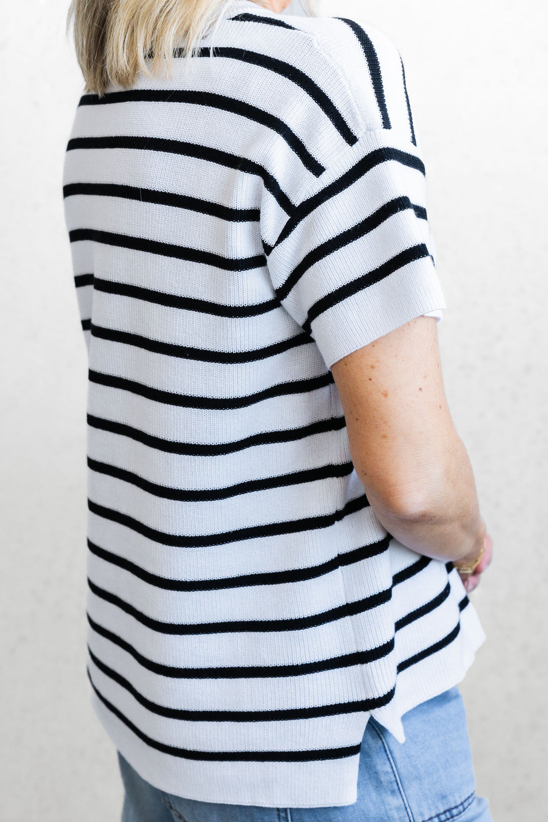 Tali Tee - White / Black