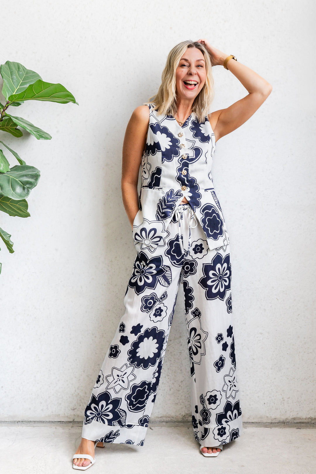 Mayfair Pant - White/Navy