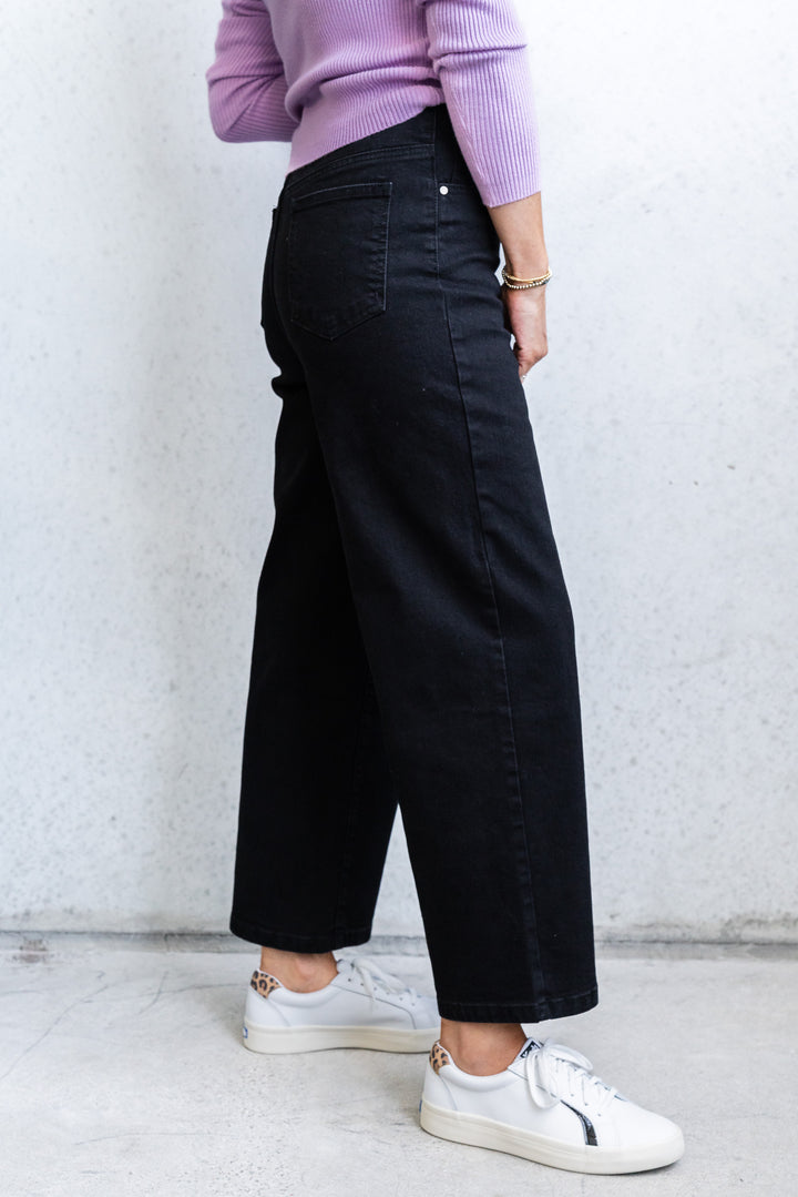 Blake Crop Jean - Black