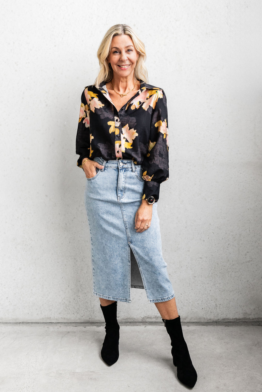 Vixen Floral Shirt - Black