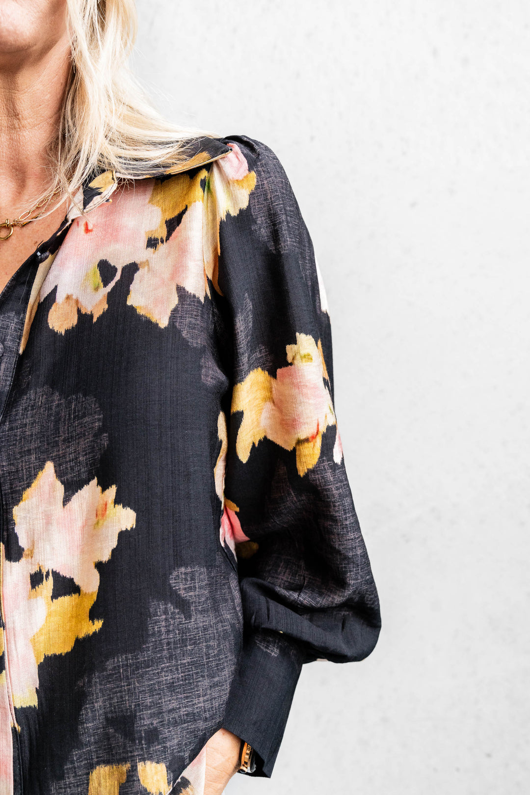 Vixen Floral Shirt - Black