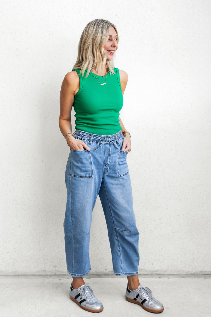 Essential Tank - Green