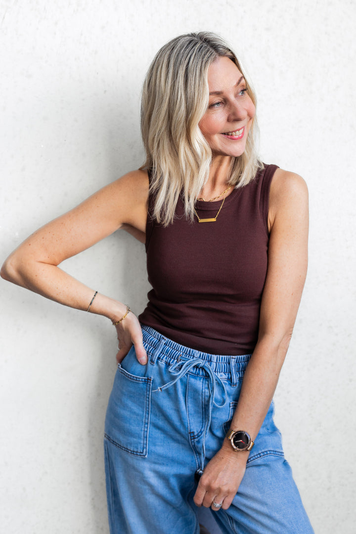 Essential Tank - Chocolate