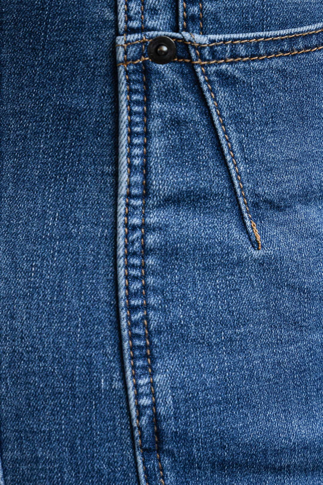 Crop Barrel Jean