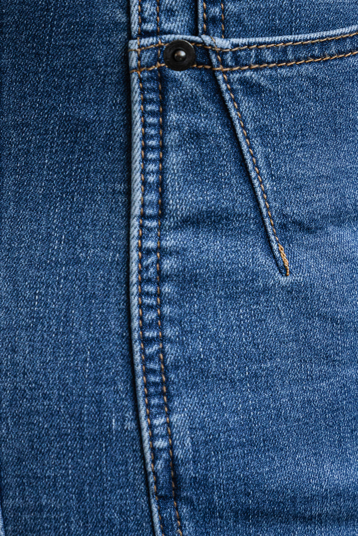 Crop Barrel Jean
