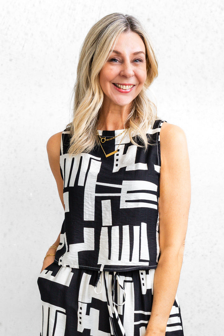 Mila Print Tank - Black and White