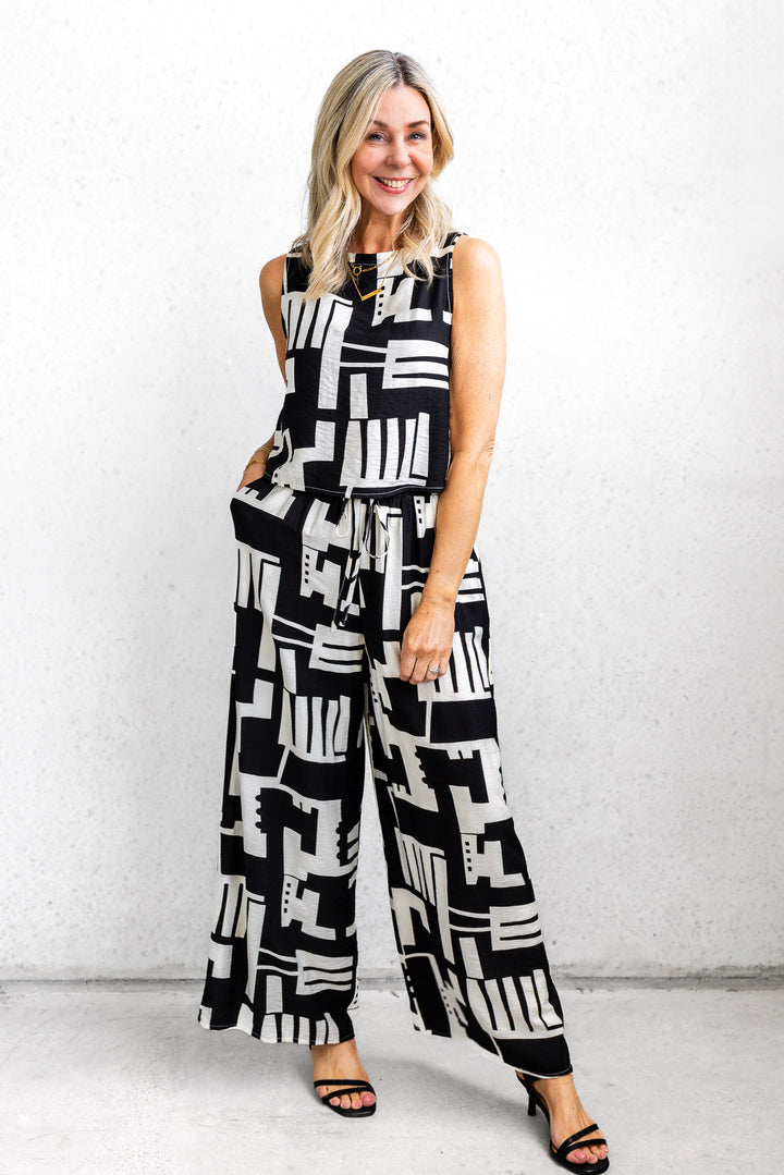 Mila Print Tank - Black and White