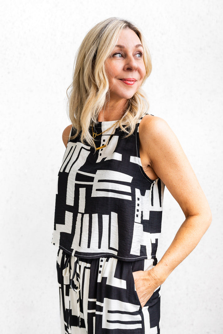 Mila Print Tank - Black and White