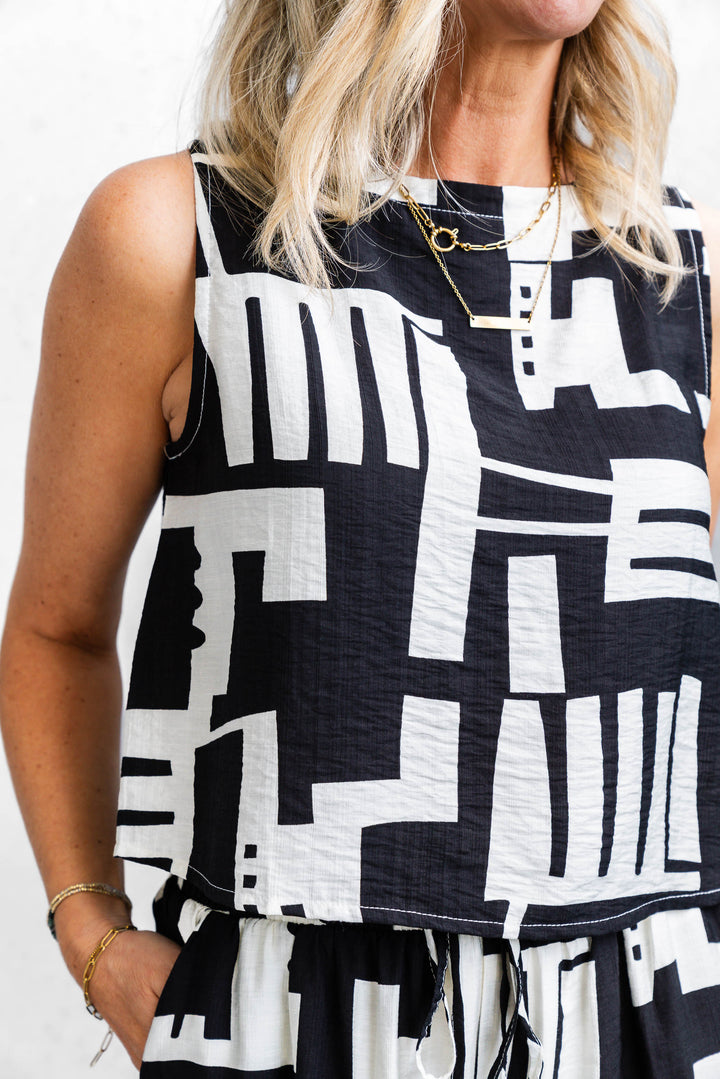 Mila Print Tank - Black and White