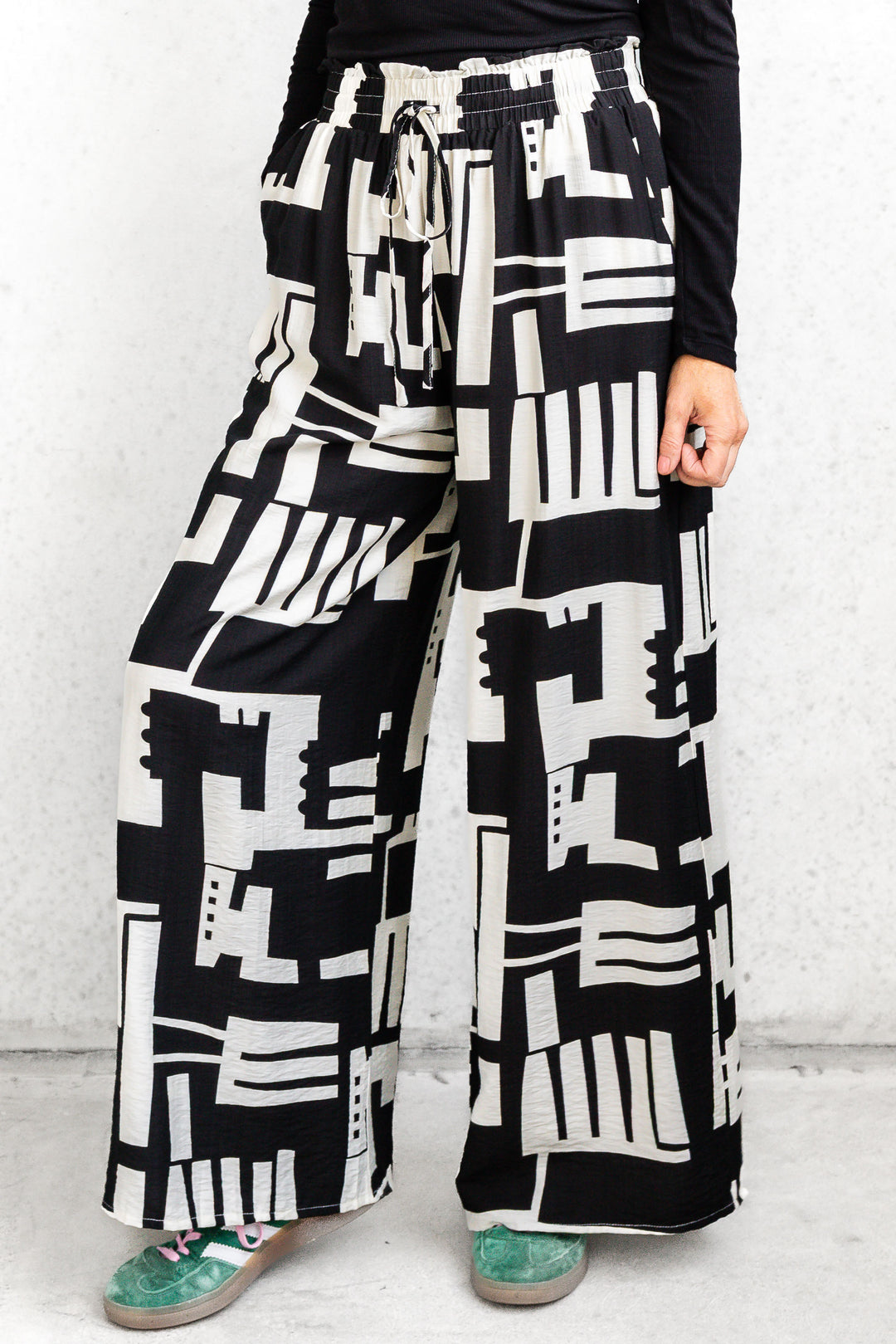 Mila Print Pant - Black and White
