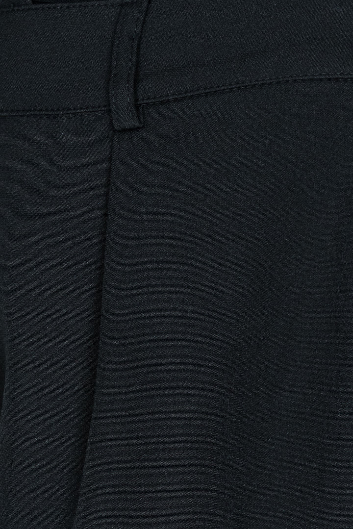 Bermuda Dress Shorts - Black