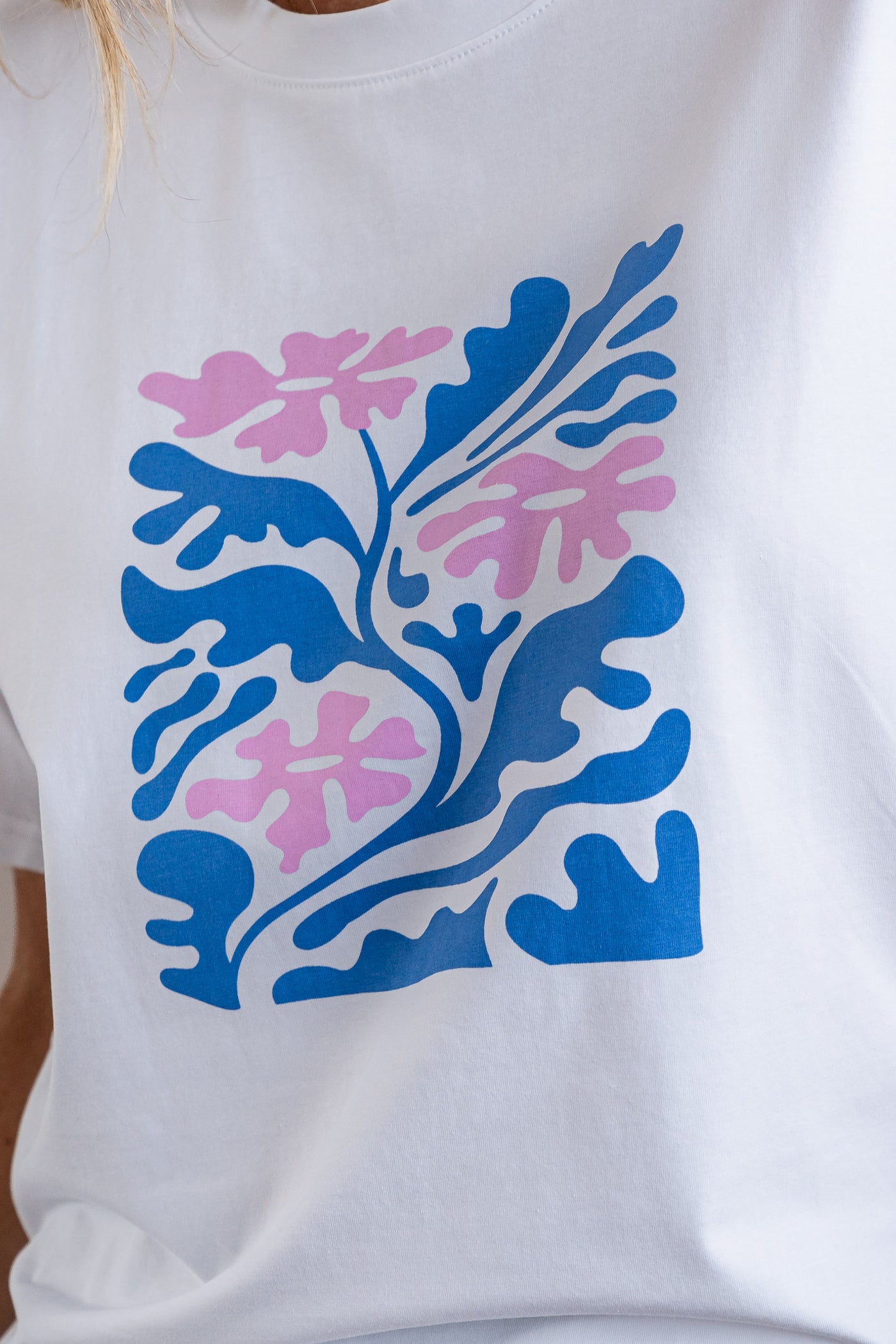 Flora Graphic Tee - Blue/Pink