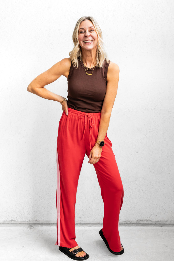Tempo Pant - Red/Pink