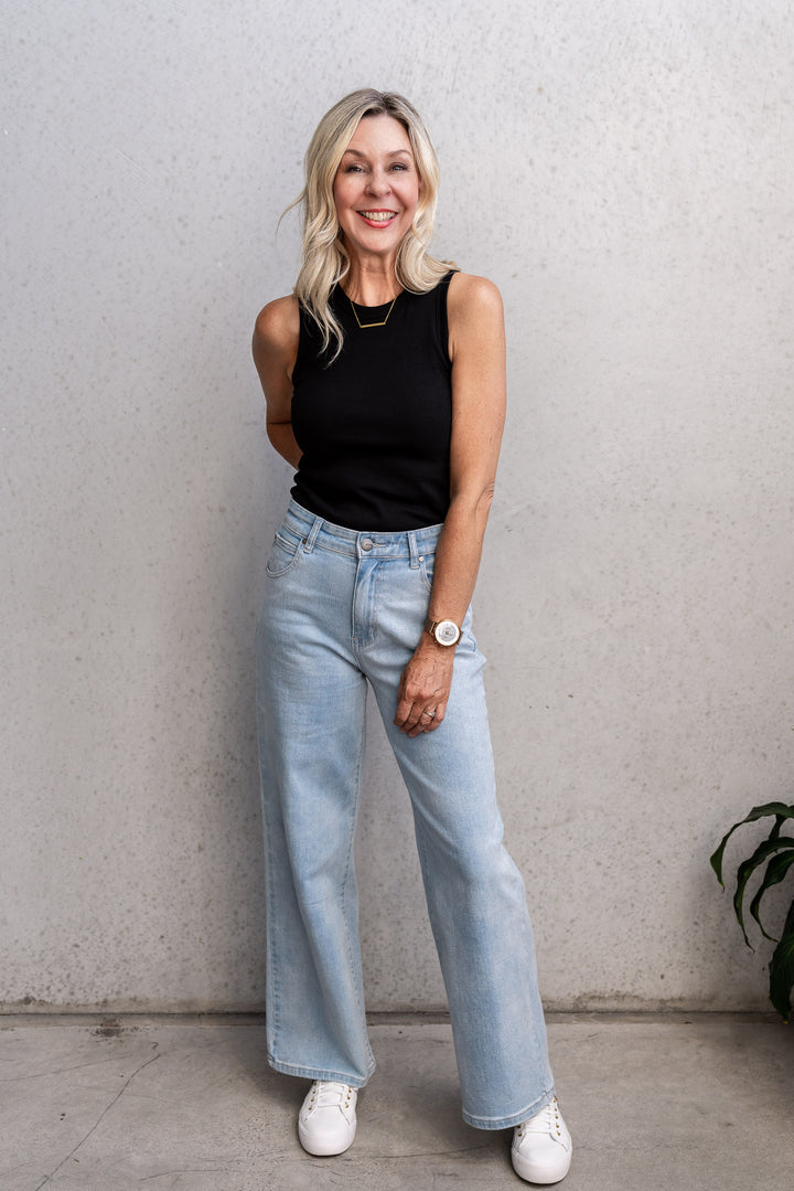 Jenni Wide Leg Jeans