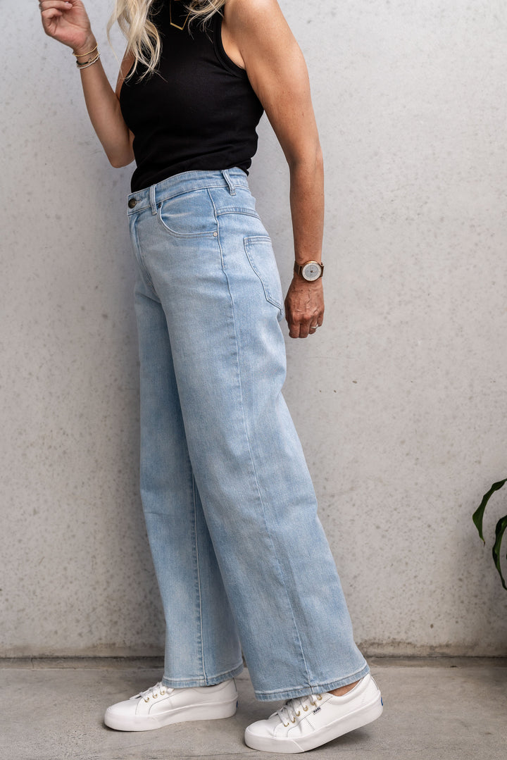 Jenni Wide Leg Jeans