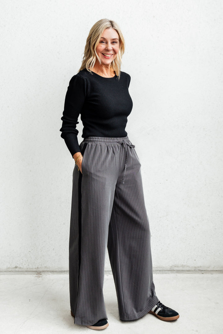 Pinstripe Pants - Grey/Black