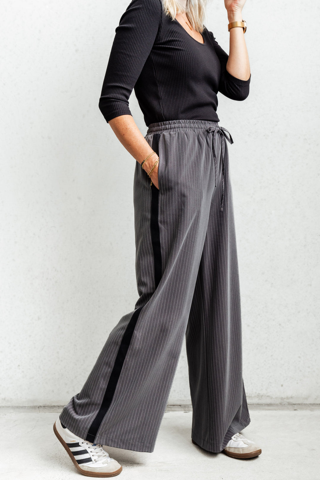 Pinstripe Pants - Grey/Black