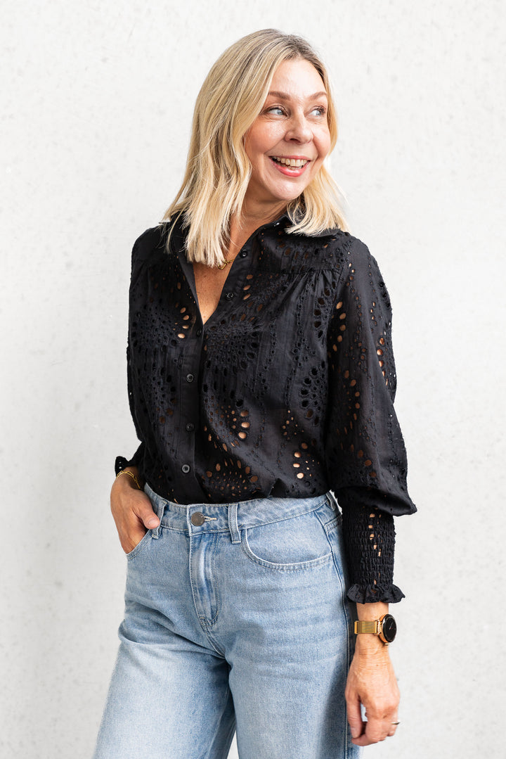 Broderie Lace Shirt - Black