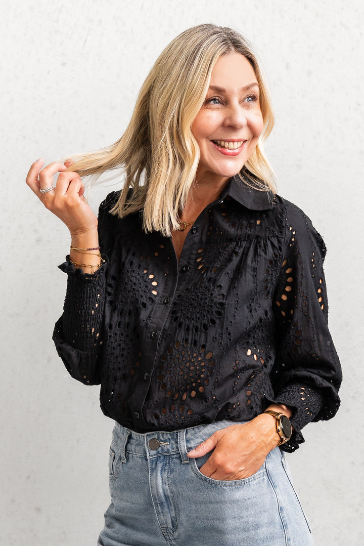Broderie Lace Shirt - Black