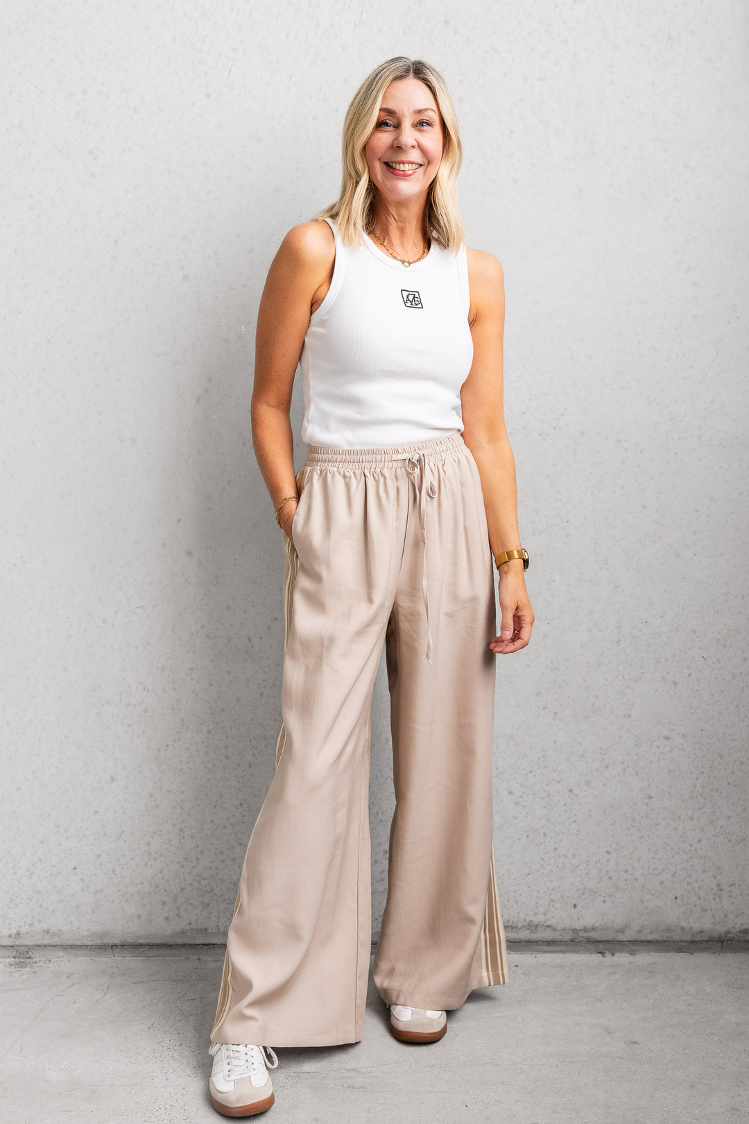 Luna Side Stripe Pants - Beige