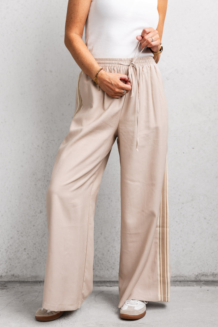 Luna Side Stripe Pants - Beige