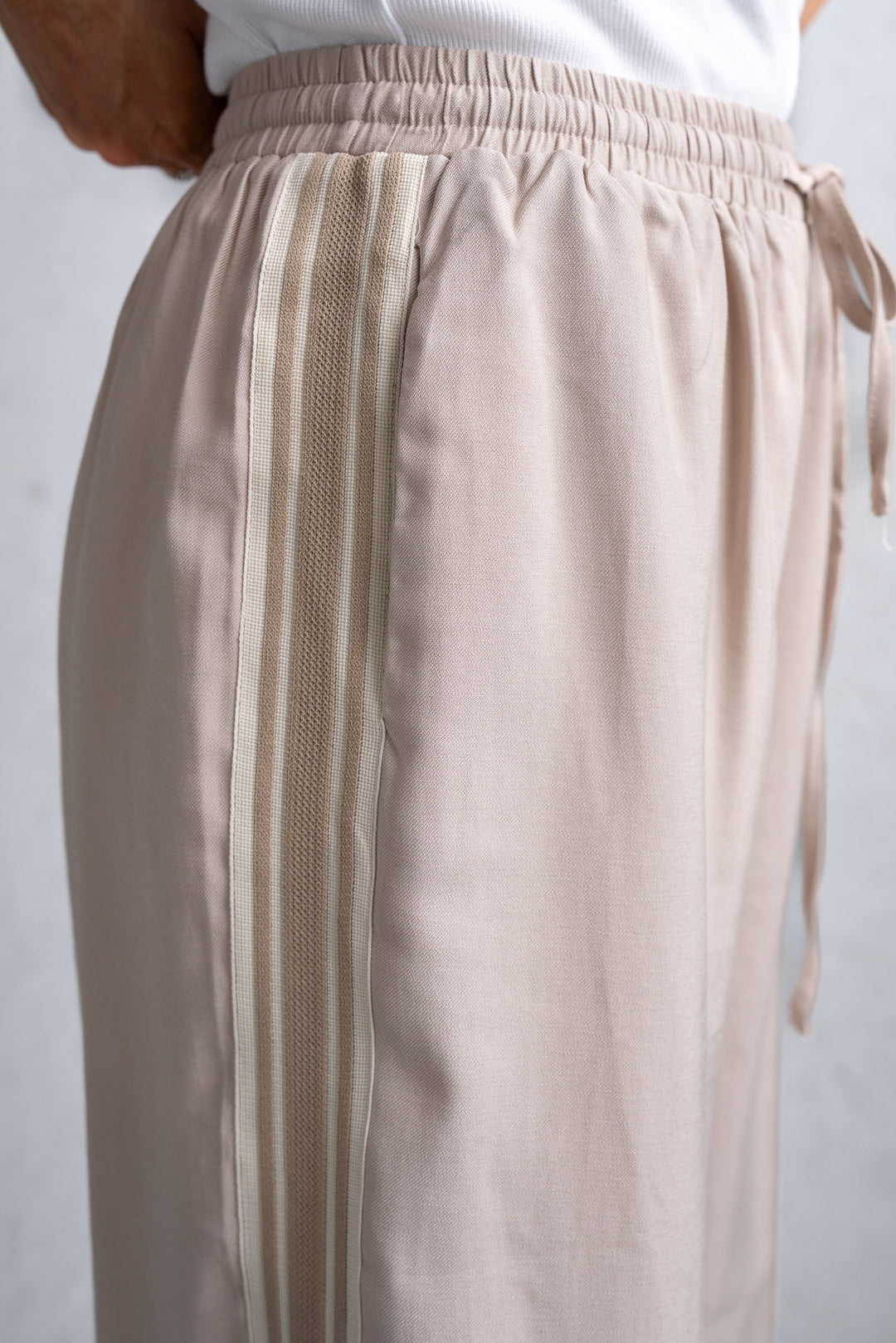 Luna Side Stripe Pants - Beige