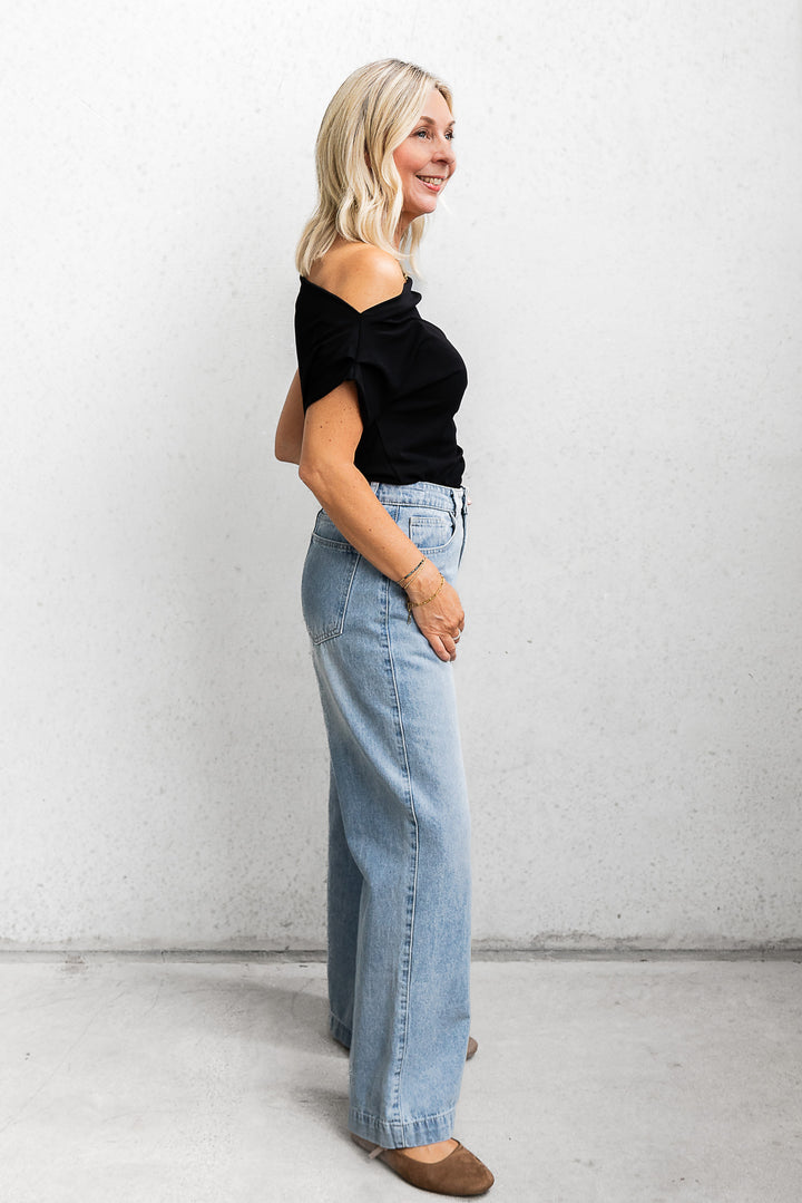 Off-Shoulder Ruched Top - Black