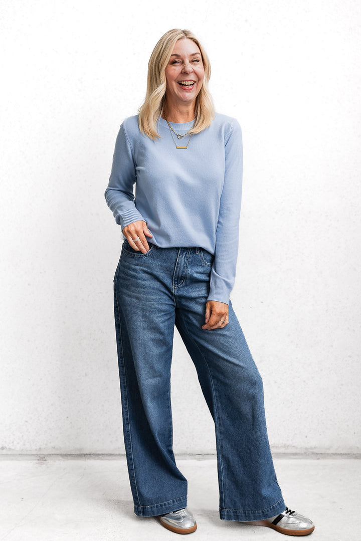 Basic Crew Sweater - Sky