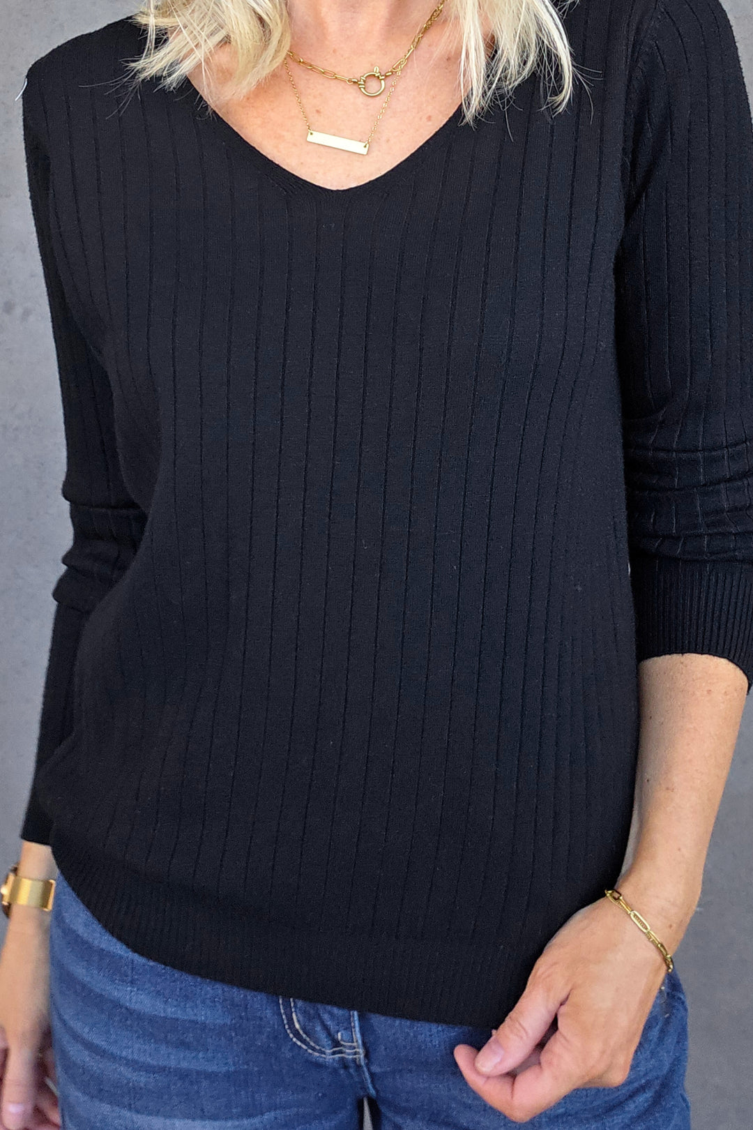 V-Neck Rib Knit - Black - Mabel and Woods