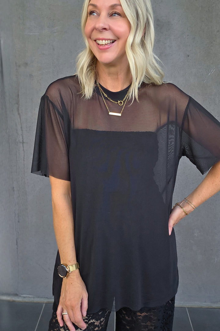 Long Mesh Tee - Black - Mabel and Woods