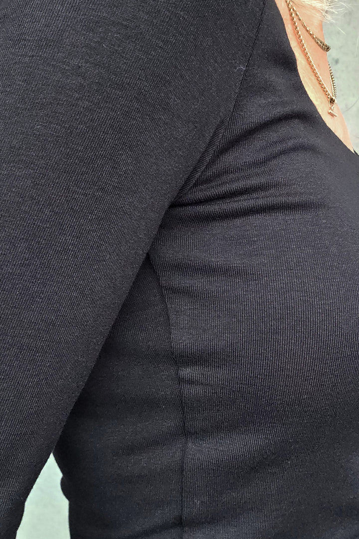 Frame Neck Top - Black
