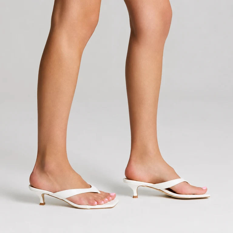 Martha Kitten Heel Thongs - Chalk White