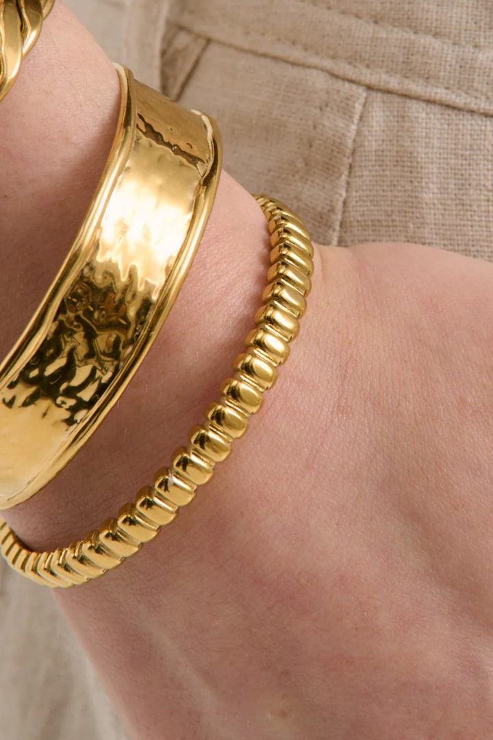 Pebble Cuff - 18K Gold Plated