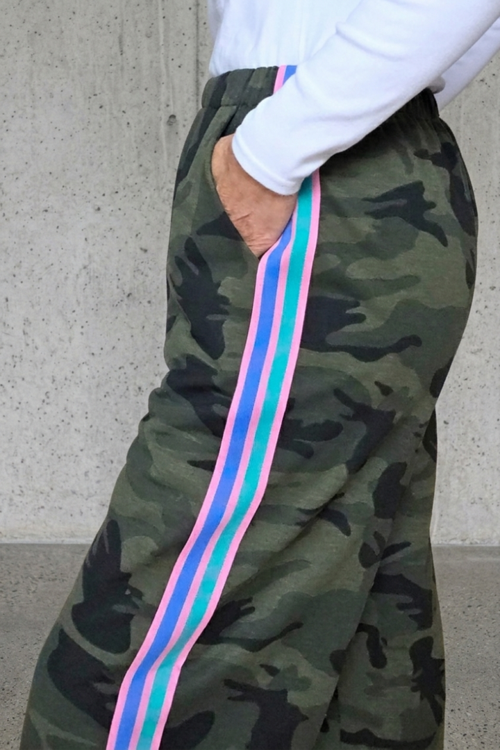 Camo Print Side Stripe Pants
