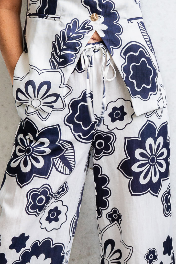 Mayfair Pant - White/Navy