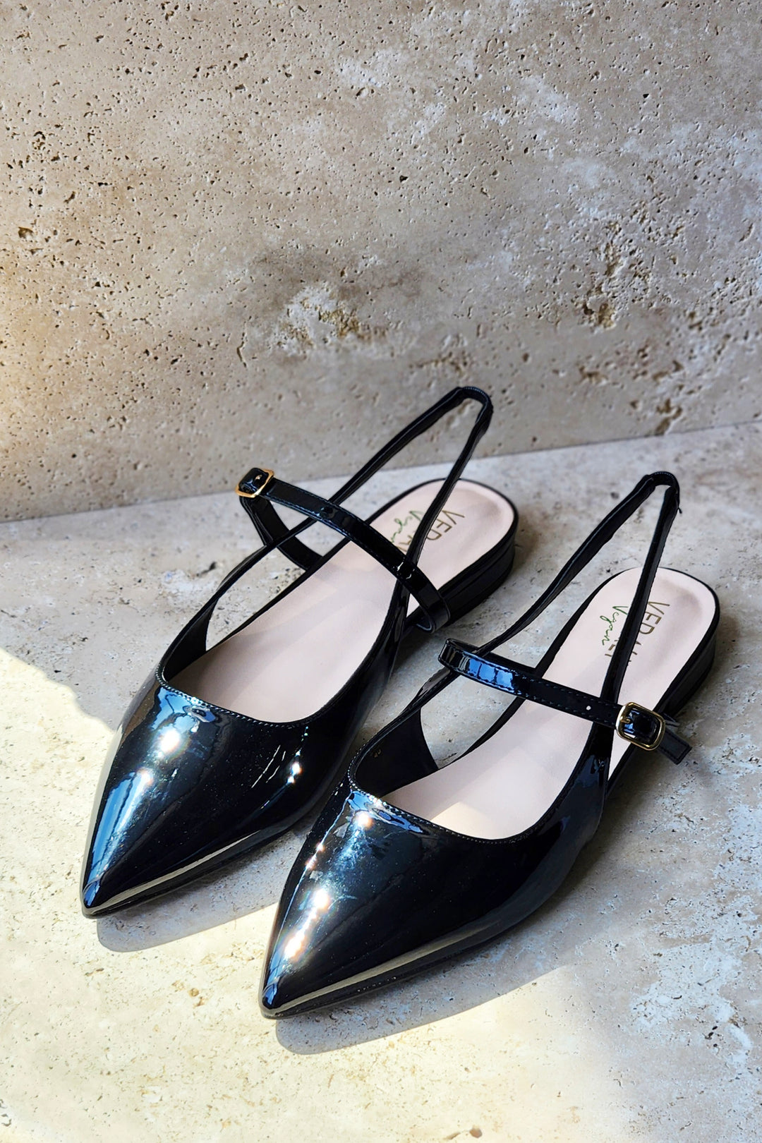Hiatus Patent Flats - Black