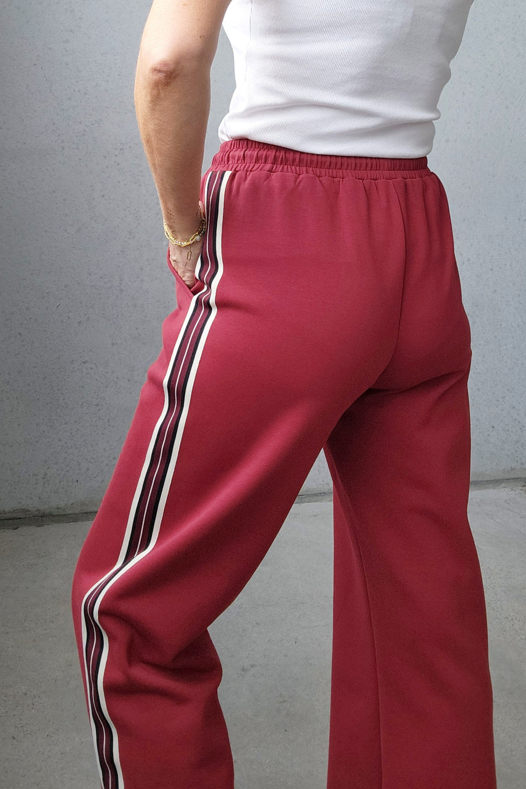 Maddox Pant - Wine/Black/Cream
