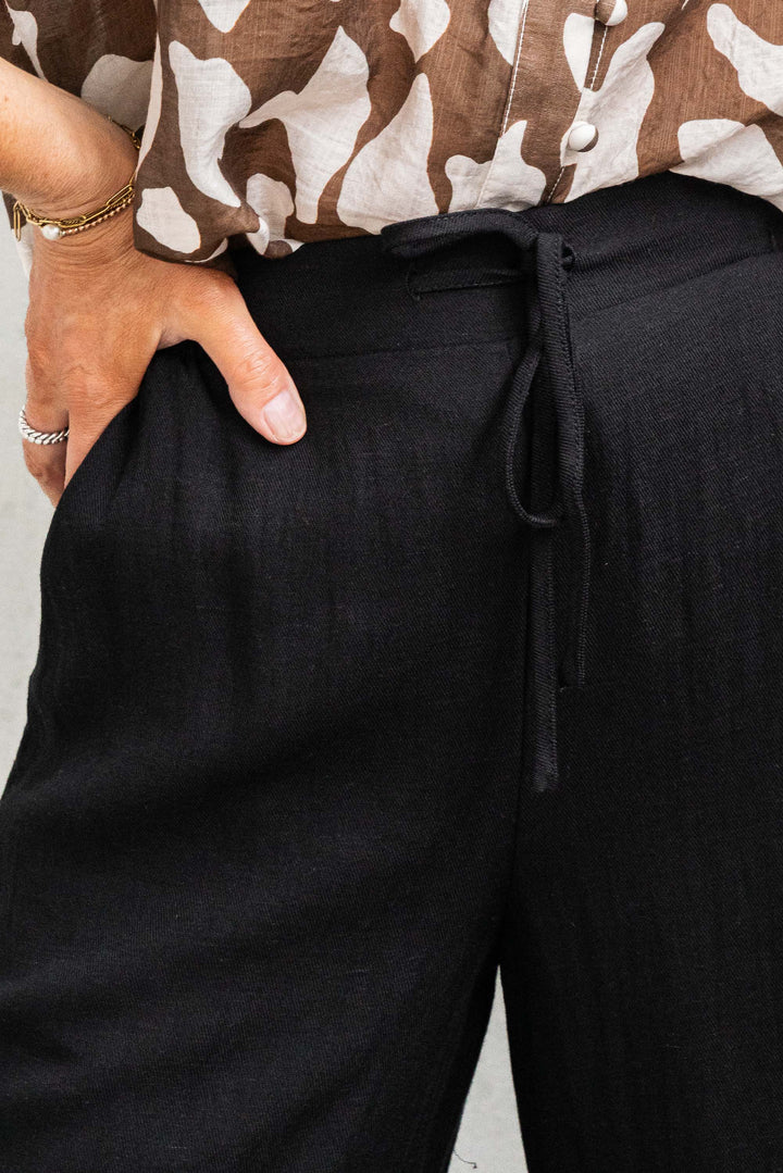 Hudson Light Drape Pants - Black