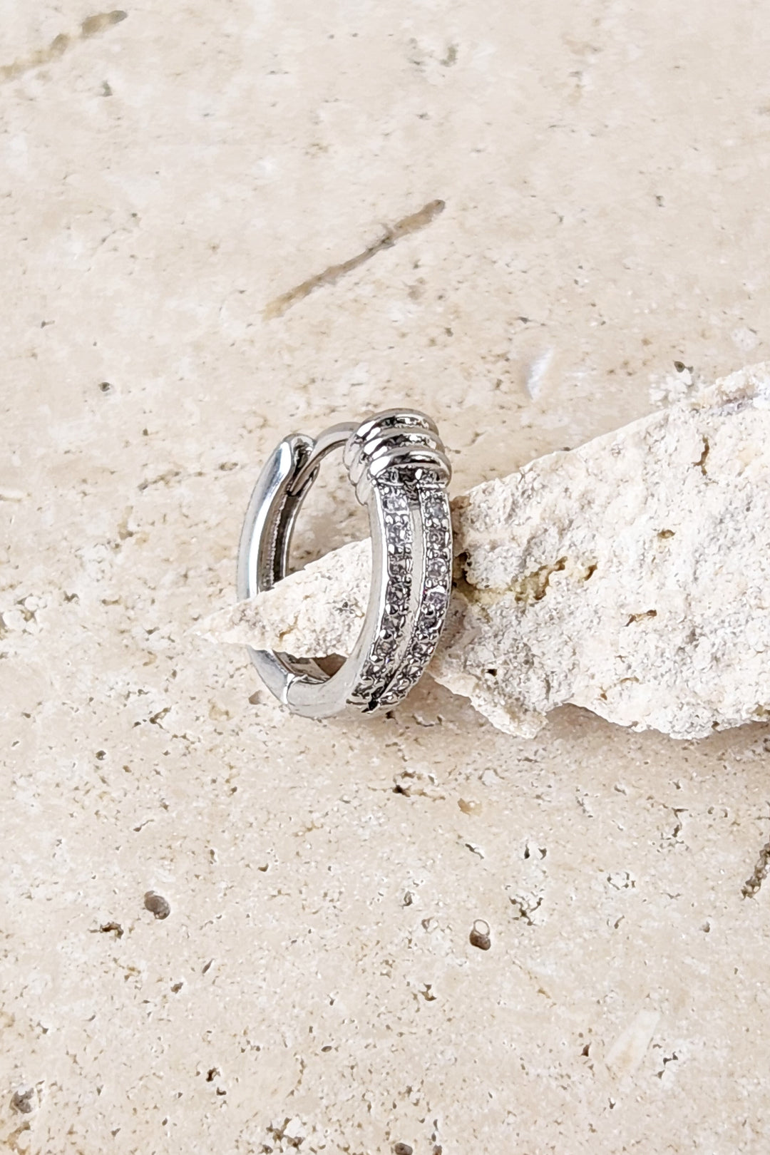Zircon Tie Earring - Silver