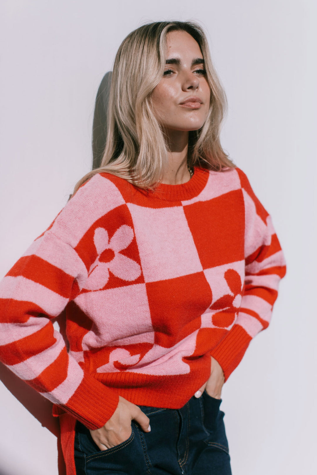 Daisy Square Knit - Pink/Red