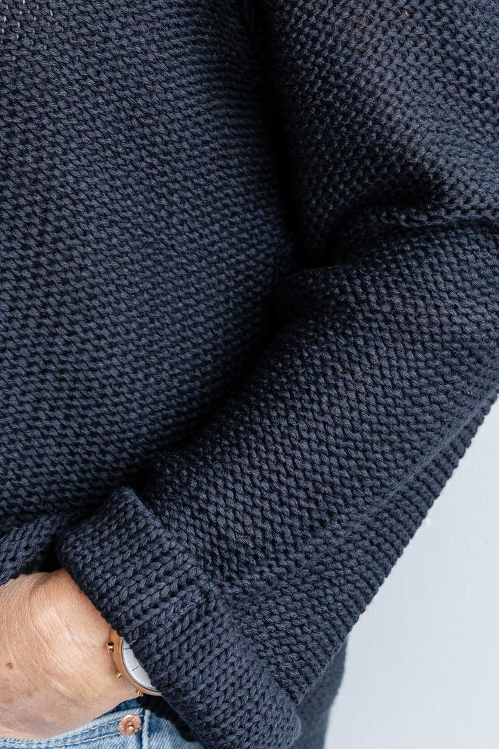 Roll Sleeve Knit - Black